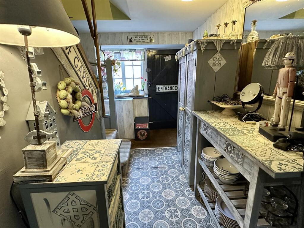 Additional image 9 of High Street, Alcester