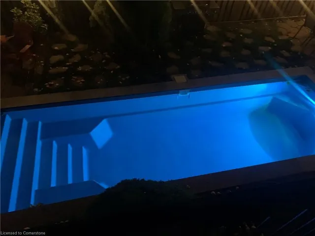 Additional image 44 of 2010 Keller Crt