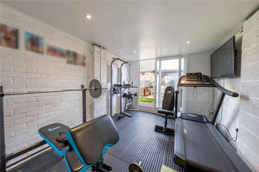 Additional image 30 of Cheddleton Close, Amington, Tamworth, Staffordshire, B77