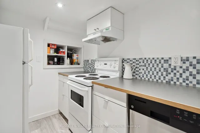 Additional image 29 of 618 Clinton St