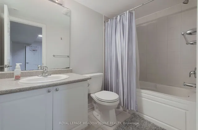 Additional image 21 of 200 Veterans Dr Unit 25