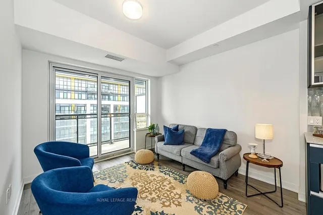 Additional image 12 of 395 Dundas St Unit 820