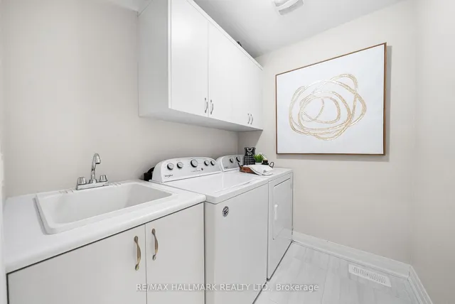 Additional image 24 of 23 Roblin Ave