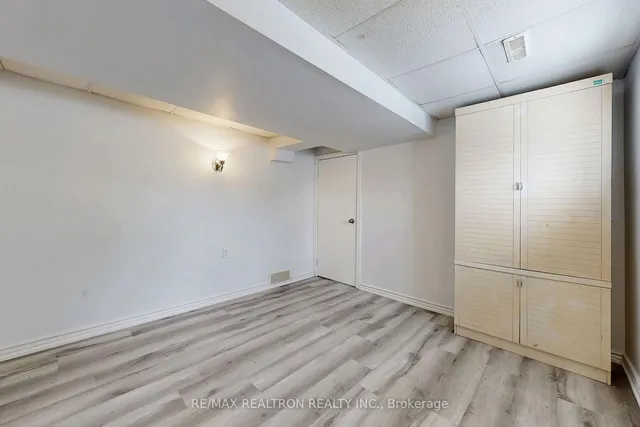 Additional image 38 of 3525 St. Clair Ave