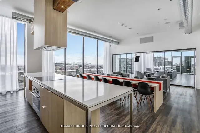 Additional image 28 of 135 East Liberty St Unit 1402