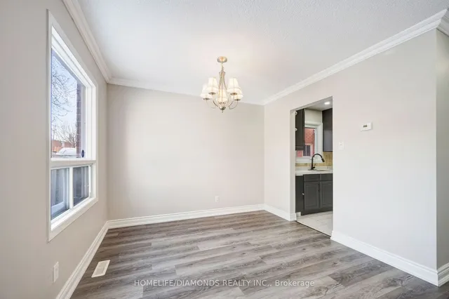 Additional image 11 of 79 Ecclestone Dr