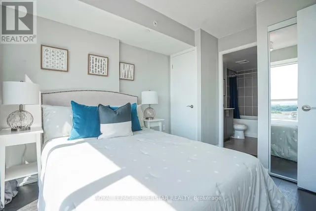 Additional image 16 of 830 Lawrence Ave Unit 1611