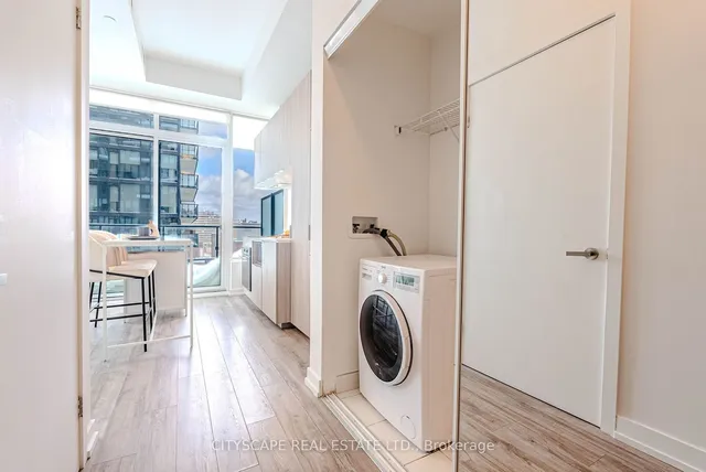 Additional image 26 of 77 Shuter St Unit 907