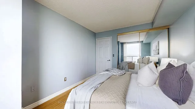 Additional image 11 of 7 Concorde Pl Unit 1512