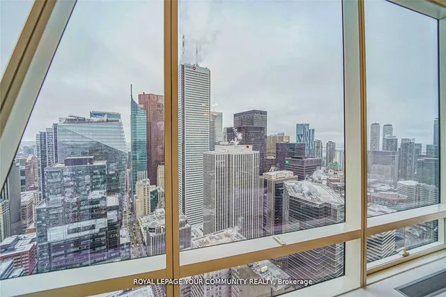 Additional image 22 of 180 University Ave Unit 5207