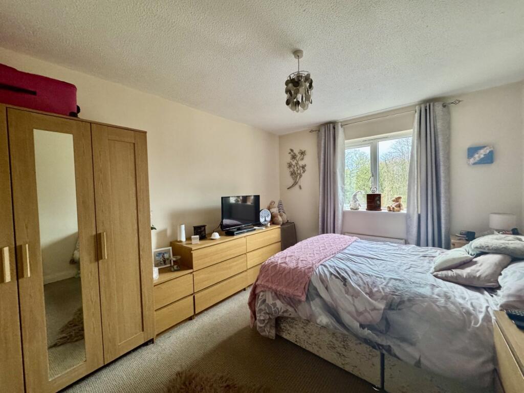 Additional image 4 of Dunstan Grove, Cleckheaton, BD19