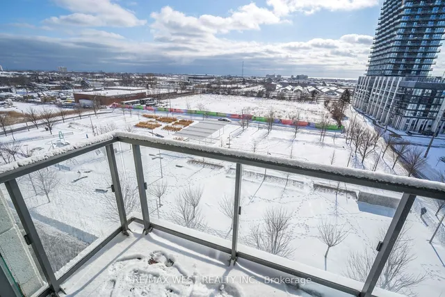 Additional image 22 of 15 Zorra St Unit 605