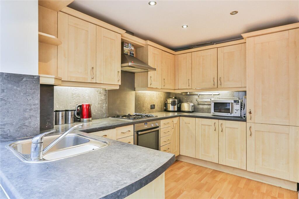 Additional image 9 of Ashburton Gardens, Ensbury Park, Bournemouth, BH10