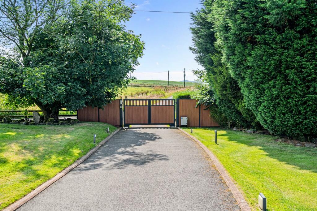 Additional image 50 of Bentley Manor Barn, off Moorside Road, Turton, Bolton
