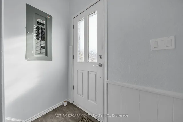 Additional image 24 of 8 SHYNAL Ave