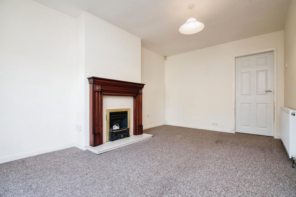 Additional image 4 of Perry Park Crescent, BIRMINGHAM