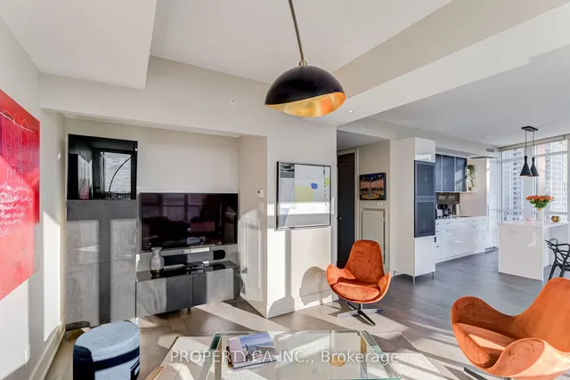 Additional image 5 of 32 Davenport Rd Unit 1708