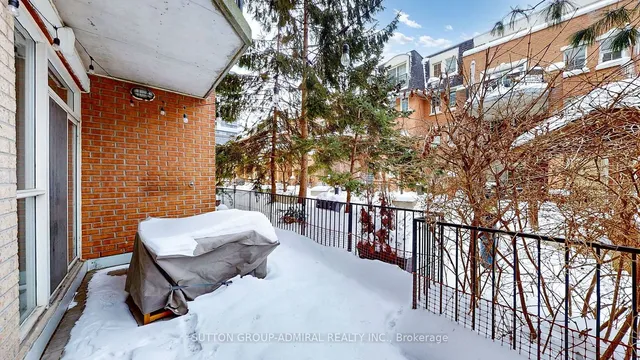 Additional image 23 of 1000 King St Unit 101