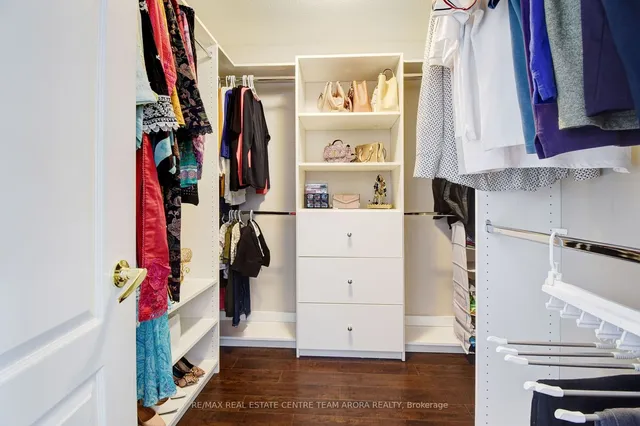 Additional image 22 of 749 Wettlaufer Terr