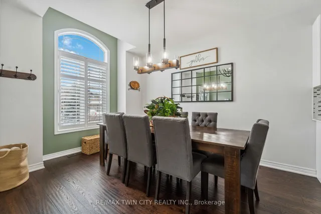 Additional image 5 of 218 Bellagio Ave