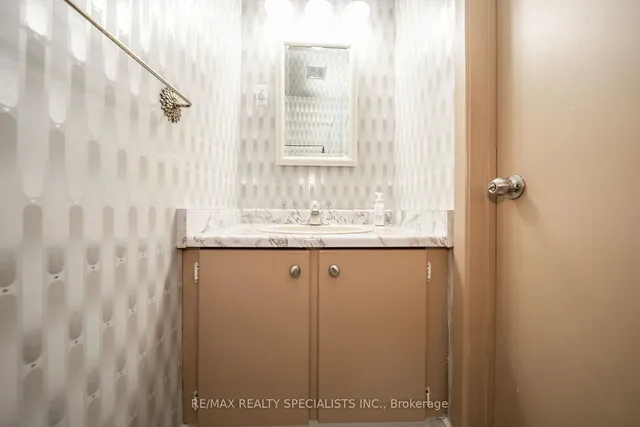 Additional image 19 of 24 Carleton Pl