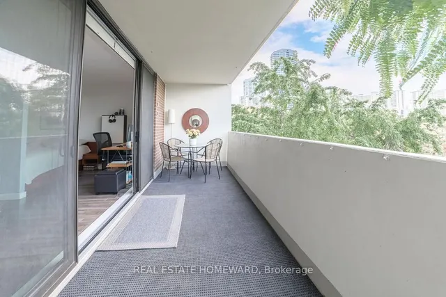 Additional image 13 of 40 Homewood Ave Unit 610