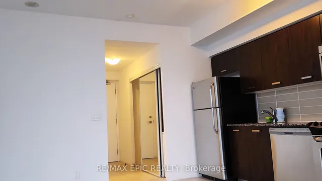 Additional image 9 of 832 Bay St Unit 3208