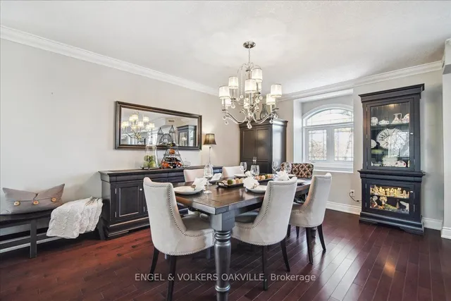 Additional image 18 of 390 Upper Middle Rd Unit 306