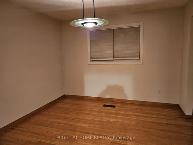 Additional image 20 of 391 Parkview Ave