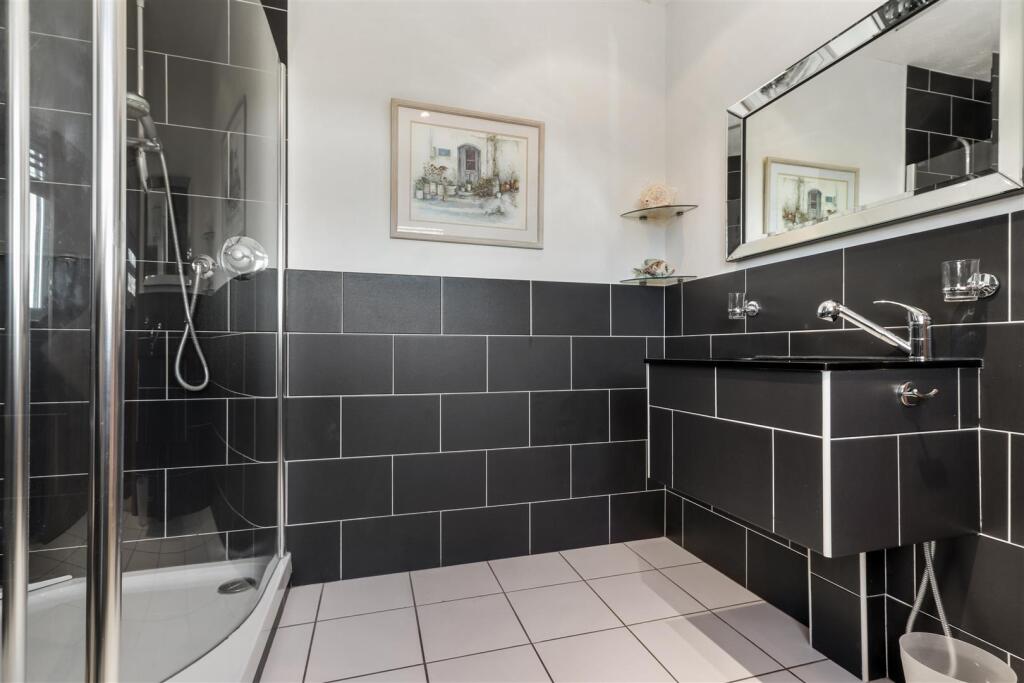 Additional image 17 of Kings Drive, Eastbourne