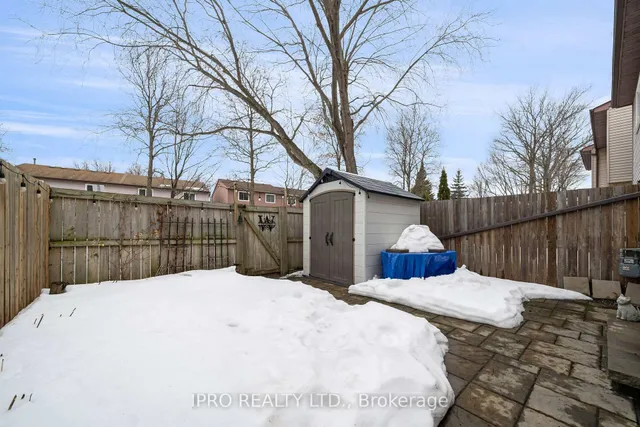 Additional image 33 of 1550 Grosvenor St Unit 32