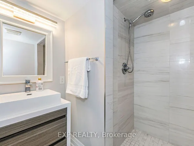 Additional image 31 of 3496 Caplan Cres