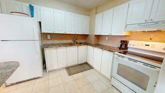 Additional image 3 of 500 Green Rd