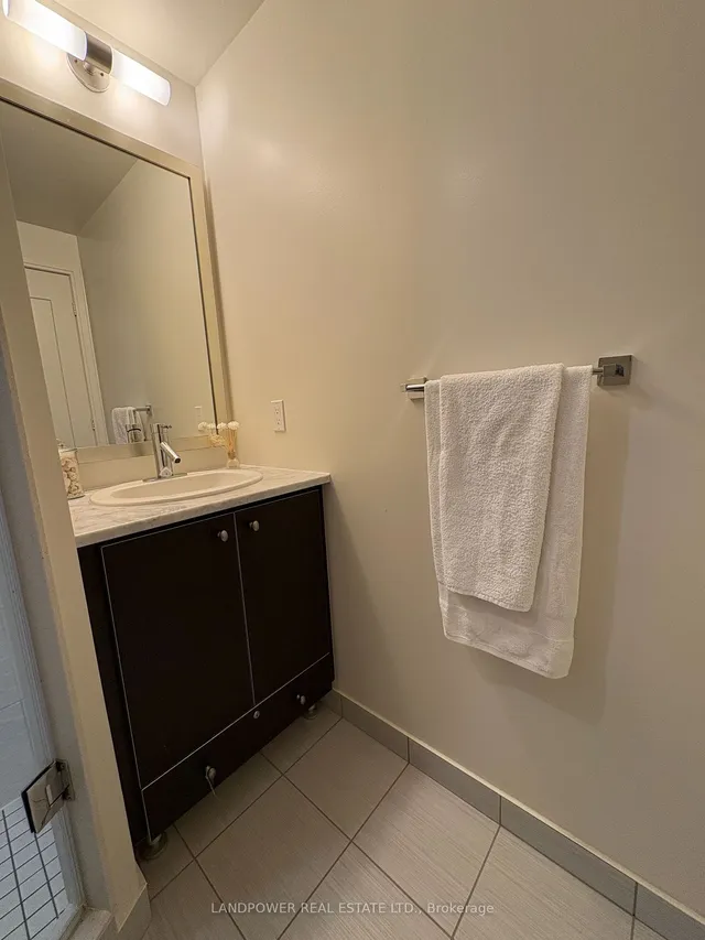 Additional image 28 of 825 Church St Unit 2901