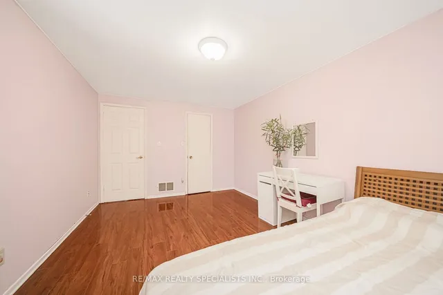 Additional image 26 of 95 Carleton Pl