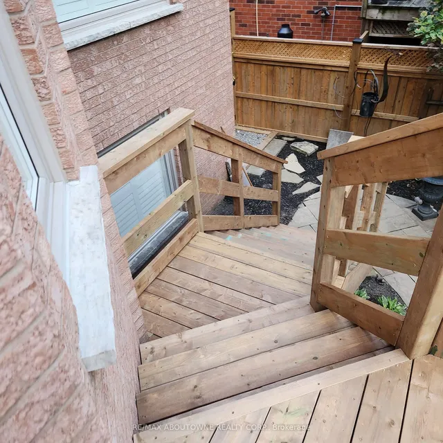 Additional image 38 of 2080 McKerlie Cres