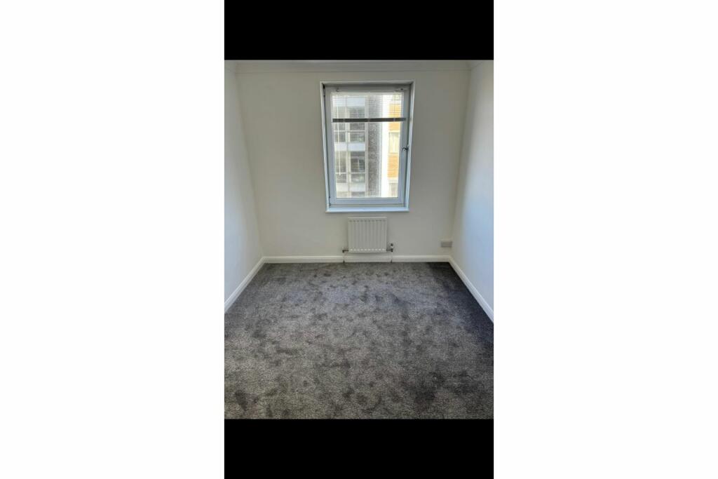 Additional image 24 of Grand Avenue, Hove, BN3