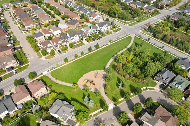 Additional image 38 of 956 Huffman Cres