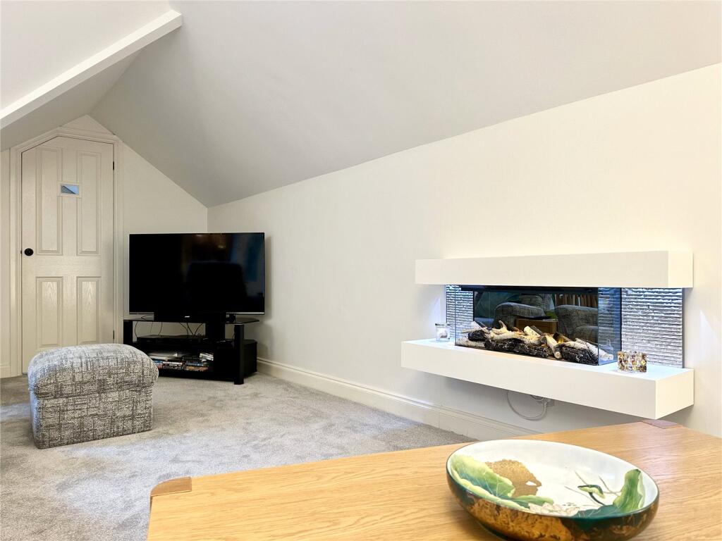 Additional image 5 of Wortley Road, Highcliffe On Sea, Christchurch, Dorset, BH23