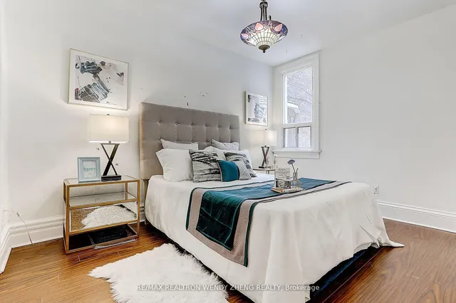 Additional image 5 of 2179 Dundas St