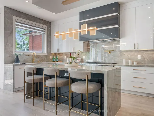 Additional image 11 of 49 Abitibi Ave