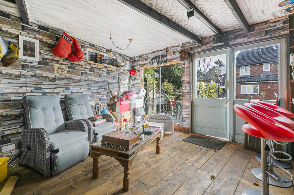 Additional image 20 of Cranwell Close, St. Albans, Hertfordshire, AL4