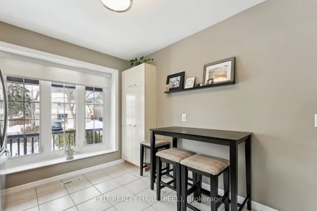 Additional image 22 of 121 Royal Palm Dr