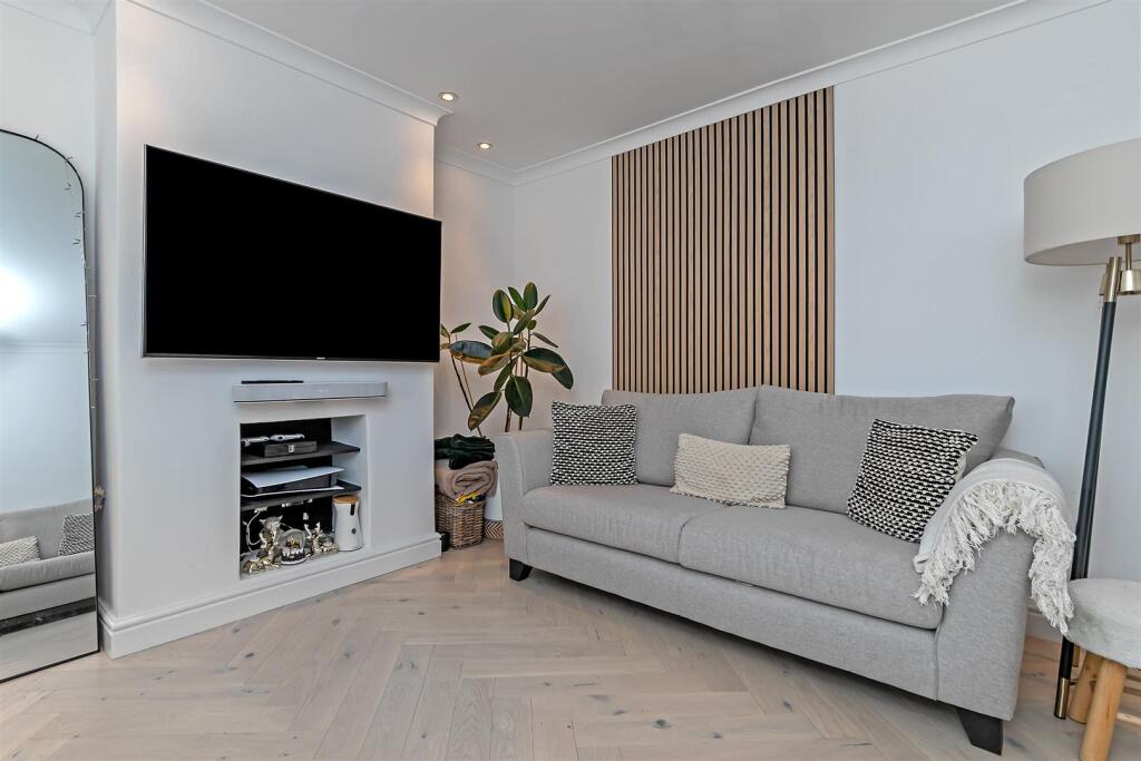 Additional image 29 of Timbercroft, Welwyn Garden City