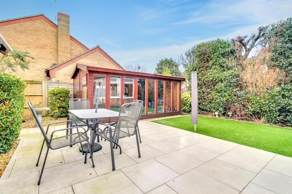 Additional image 13 of Glebeside Close, Worthing