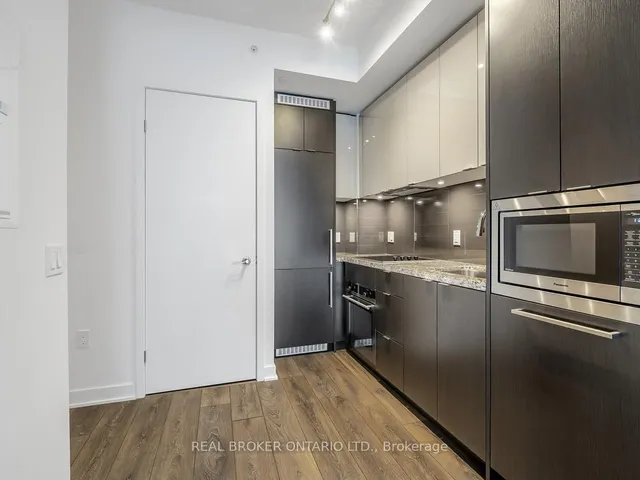 Additional image 9 of 125 Blue Jays Way Unit 1207