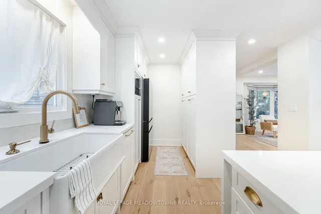 Additional image 17 of 1433 Reynolds Ave