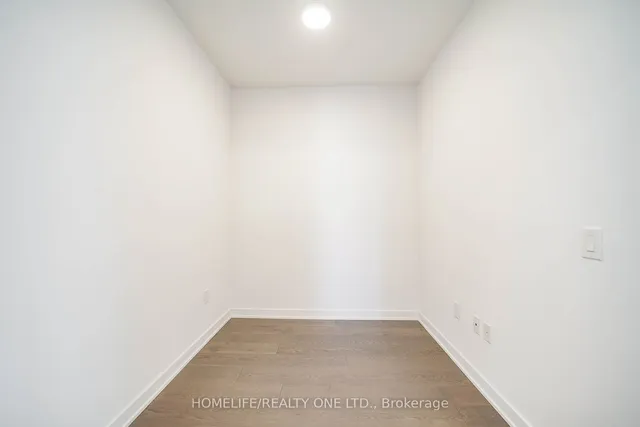 Additional image 16 of 130 River St Unit 2002