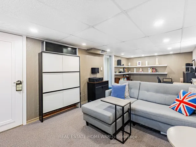 Additional image 26 of 166 Linden Ave