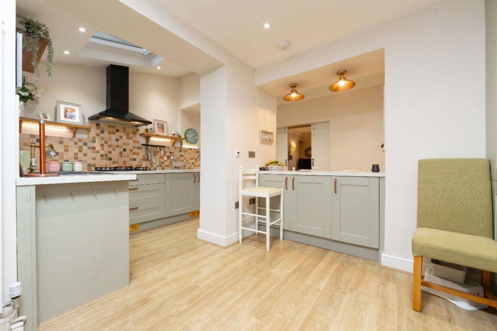 Additional image 13 of Windsor Road, Treharris